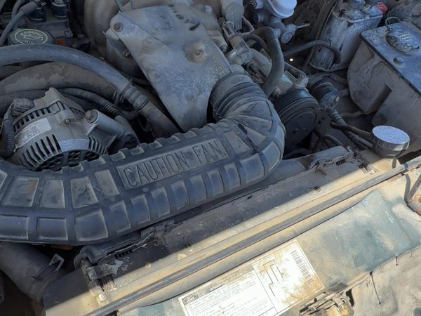 1994 Ford Explorer 2 Dr Radiator Cooling Fan Shroud Oem Plastic Housing — photo 3