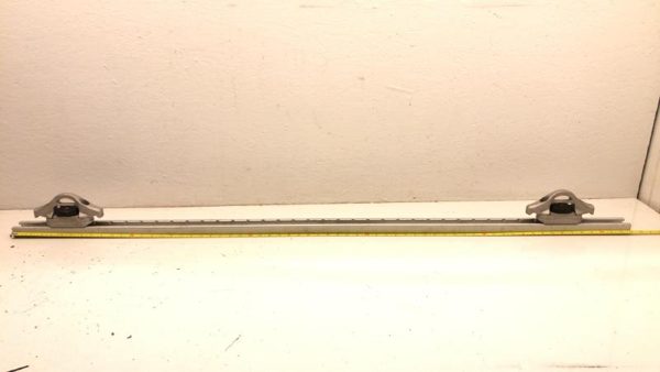 2005-2007 Nissan Titan Front Header Tie Down Channel With Hooks Oem 932238S120 — photo 5