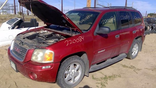 2002 GMC Envoy — vehicle photo 1