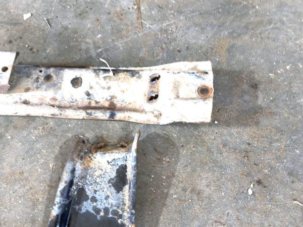 92-97 Ford F250 Transmission Crossmember Set Mount Brackets Oem — photo 2