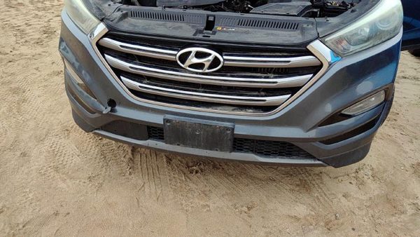 2016-2018 Hyundai Tucson Front Bumper Cover Assembly Oem Coliseum Grey Z56 — photo 4