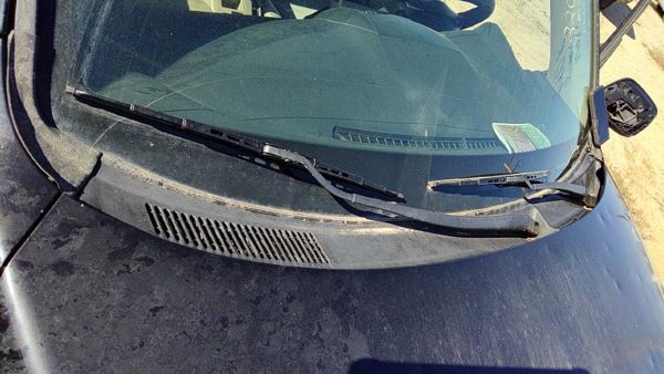 2009-2014 Toyota Rav-4 Windshield Wiper Cowl Vent Trim Panel Oem Cover — photo 1