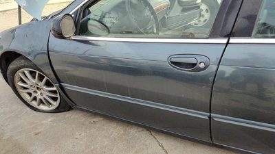 2002 Chrysler 300M Front Door LH Blue Pbq