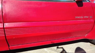 88-96 Grand Prix Passenger Right Front Moulding From Door Trim Strip Red 2 Door