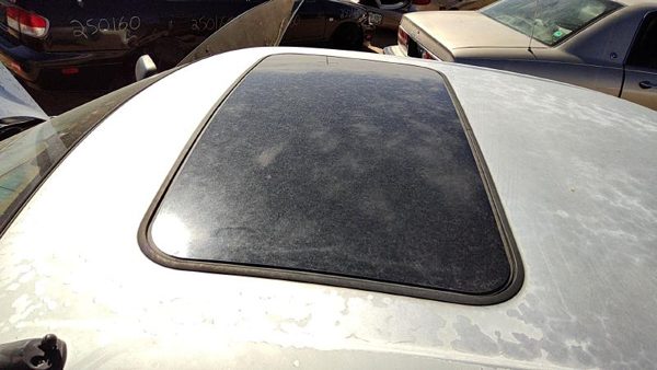 2002 Subaru Legacy Roof Glass (glass Only) — photo 1