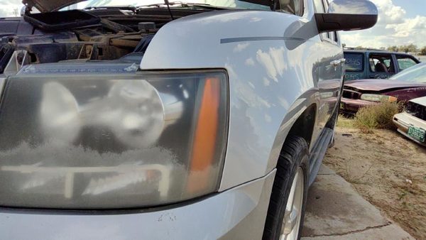 2007-2014 Chevy Tahoe Silver Driver Left Front Fender Oem U726s — photo 6