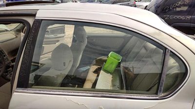 2000-2001 Nissan Maxima Driver Left Rear Side Window Door Glass Oem Back