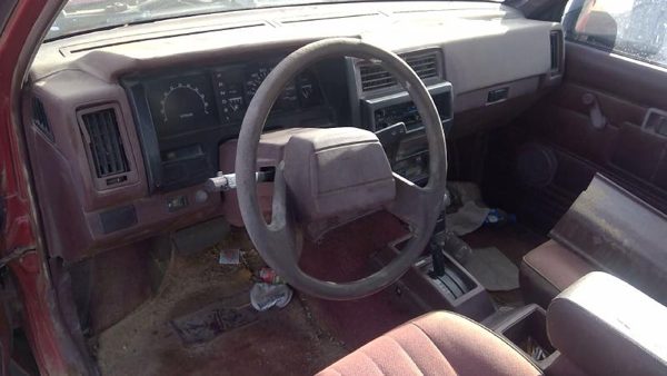 1992 Nissan D21 — vehicle photo 6
