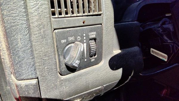 2002-05 Dodge Ram 1500 Headlight Switch Control Knob Buttons Dash Oem 56045537ac — photo 1