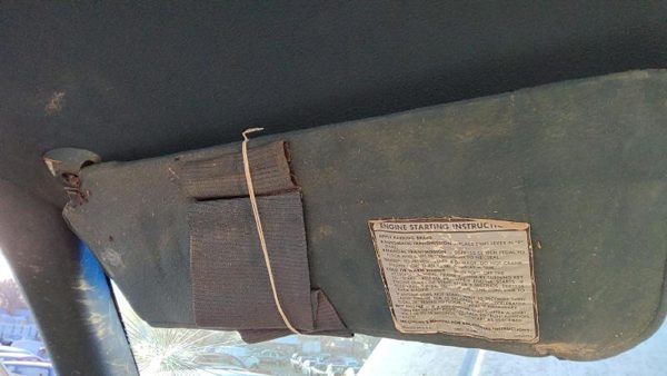 88-94 Gmc Sierra 2500 Driver Left Sun Visor Oem Blue — photo 6