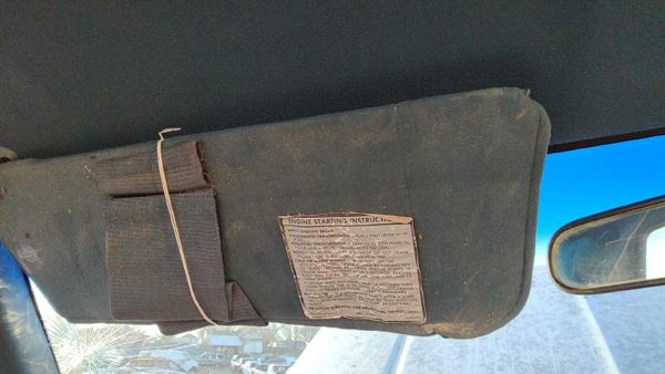 88-94 Gmc Sierra 2500 Driver Left Sun Visor Oem Blue — photo 4