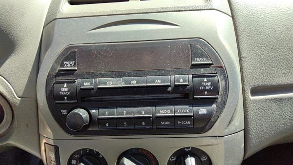 2002-2003 Nissan Altima Stock Radio Oem Factory Stereo Cd Player 281858J000 — photo 2