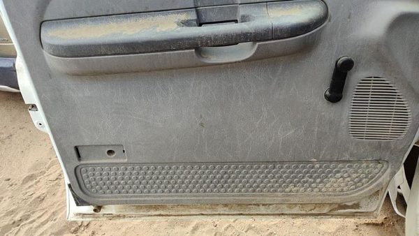 99-01 F250 Super Duty Driver Left Front Door Trim Panel With Master Switch Gray — photo 5