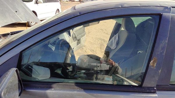 2008-2011 Ford Focus Driver Left Front Side Window Door Glass Oem 8S4Z5421411A — photo 3