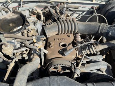 1988-1995 Isuzu Pup Valve Cover Oem 2.6L