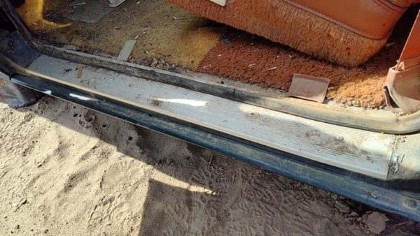 84-91 Jeep Grand Wagoneer Driver Left Lower Sill Step Moulding Trim Panel Oem — photo 2
