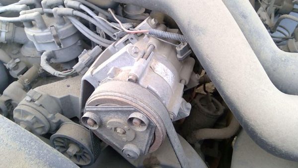 1996-1997 Ford F450 Ac Compressor Air Conditioner Pump Assembly Oem 7.5L — photo 8