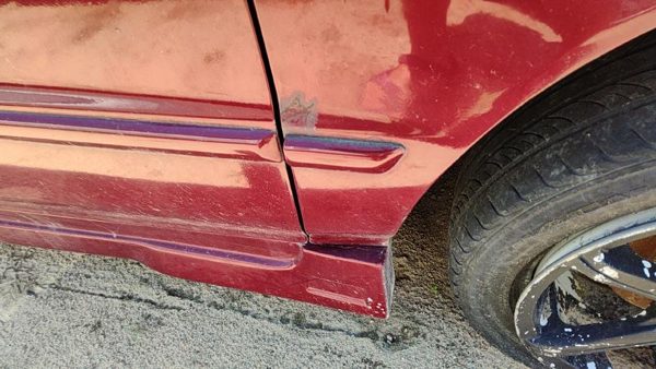 1994-1997 Honda Accord Passenger Right Moulding From Fender Oem Trim Strip Red — photo 1