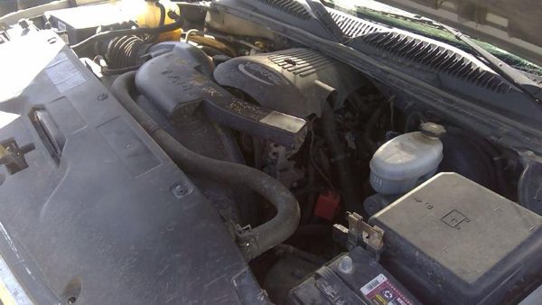2003 Suburban 1500 — vehicle photo 8