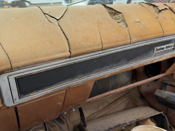 73-87 Chevy Silverado C20 Pickup Passenger Right Dash Trim Panel OEM — photo 3