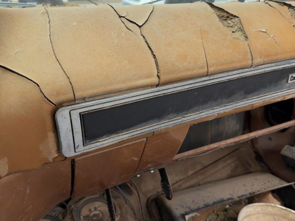 73-87 Chevy Silverado C20 Pickup Passenger Right Dash Trim Panel OEM — photo 6
