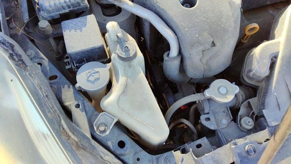 2007-2011 Nissan Altima Coolant Reservoir Radiator Overflow Tank Bottle Hybrid — photo 1