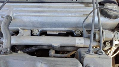 2003-2005 Chevy Cavalier Complete Fuel Rail With Injectors Set Loaded Oem 2.2l