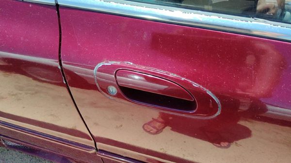 1994-1995 Honda Accord Passenger Right Front Outside Door Handle Oem Red — photo 5