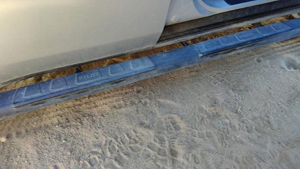 2009-2015 Honda Pilot Passenger Right Running Board Side Step Oem 8L33sza10001 — photo 3