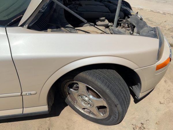 2000-2006 Lincoln Ls Passenger Right Front Fender Oem Ivory Parchment Hc — photo 2
