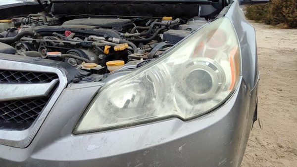 2010-2012 Subaru Legacy Outback Driver Left Head Light Oem Front Lamp 84001Aj01a — photo 3