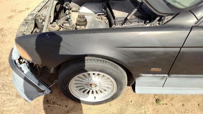 1997-2002 Bmw 540I Driver Left Front Fender Oem Black 41358162133