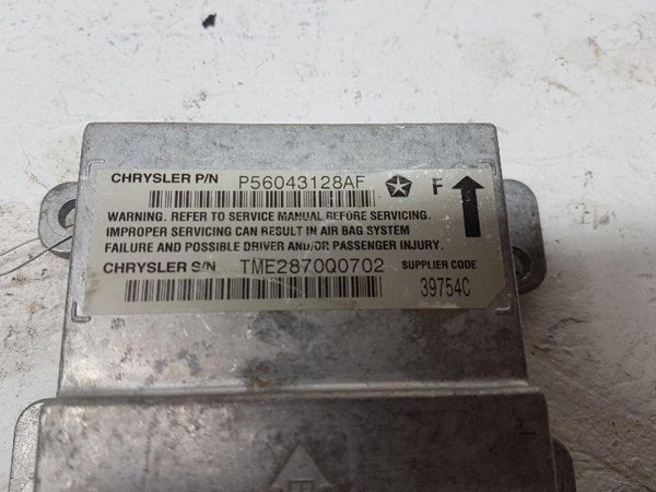2001 Dodge Pickup 2500 Chassis Brain Box P56043128AF — photo 2