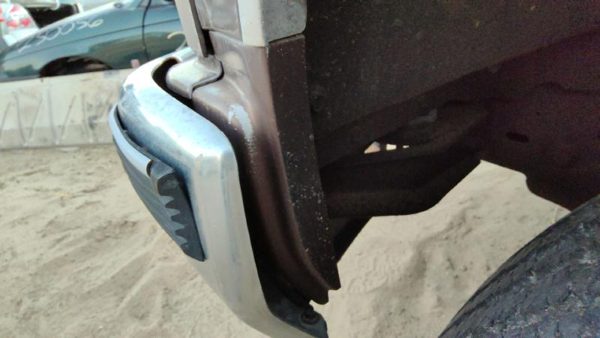 1992-1999 Chevy Suburban Driver Left Moulding From Fender Oem Trim Strip Brown — photo 3