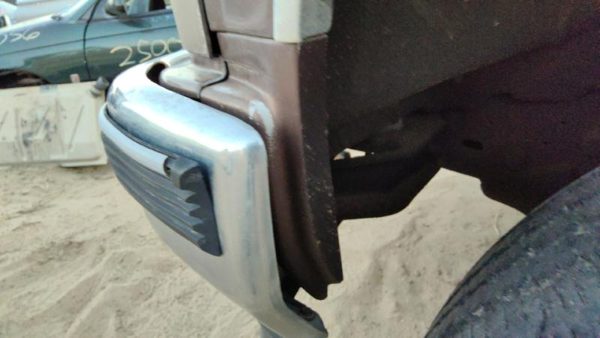 1992-1999 Chevy Suburban Driver Left Moulding From Fender Oem Trim Strip Brown — photo 4