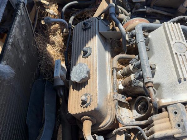 1987 Buick Park Ave Front Valve Cover Oem 3.8L — photo 3