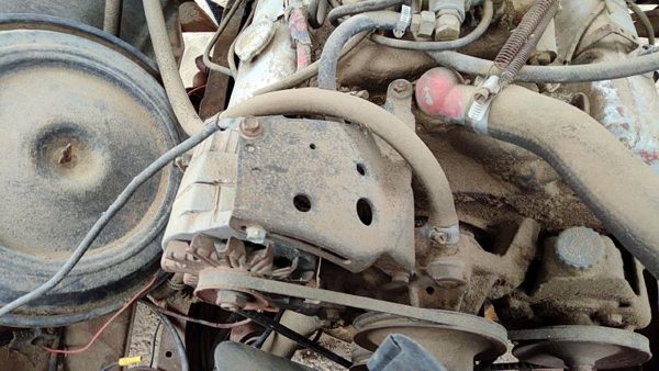 1973-1975 Chevy C10 Mount Bracket Set For Alternator Oem — photo 3