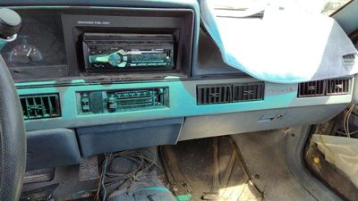 85-96 Olds Cutlass Ciera Passenger Dash Trim Bezel Panel Heater Ac Vents Blue
