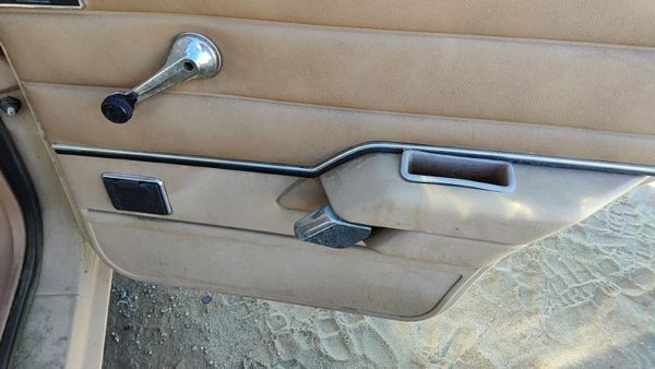 84-87 Ford Tempo Passenger Right Rear Door Trim Panel Manual Windows Back Tan — photo 7