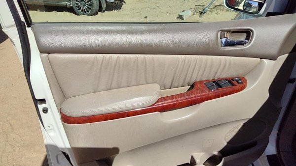 2004 Toyota Sienna Driver Left Front Door Trim Panel With Master Switch Fawn 41 — photo 2