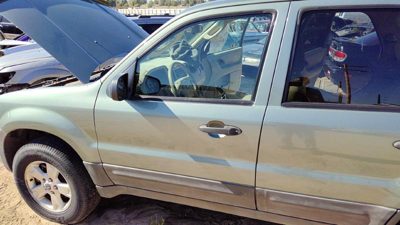 2007 Ford Escape Front Door LH Dv Titanium Green