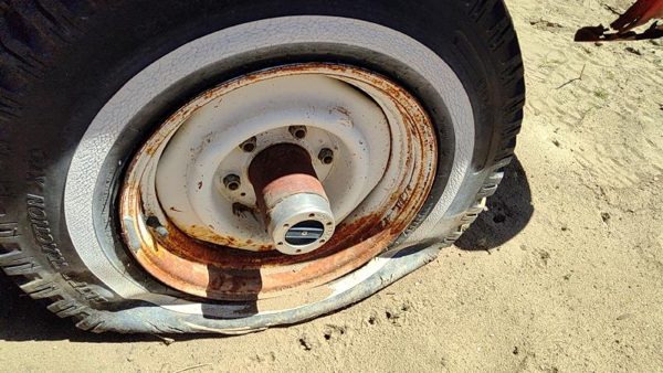1974 Chevy Silverado K10 15 Steel Wheel OEM Factory Rim 4x4 14063307 — photo 3