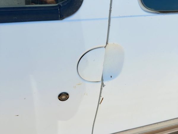 96-98 Mercury Villager Driver Left Rear Outside Door Handle Oem Back White Zc — photo 1