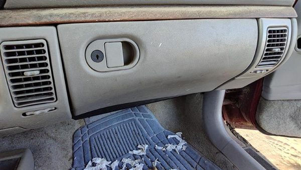 96-99 Olds 88 Glove Box Assembly Complete Door With Latch Oem Gray — photo 2