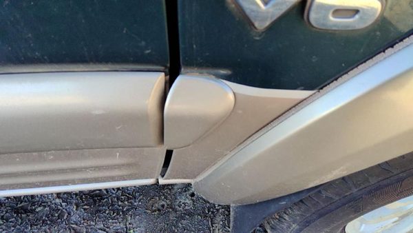 2000-2002 Honda Passport Passenger Right Moulding From Fender Oem Trim Strip — photo 4