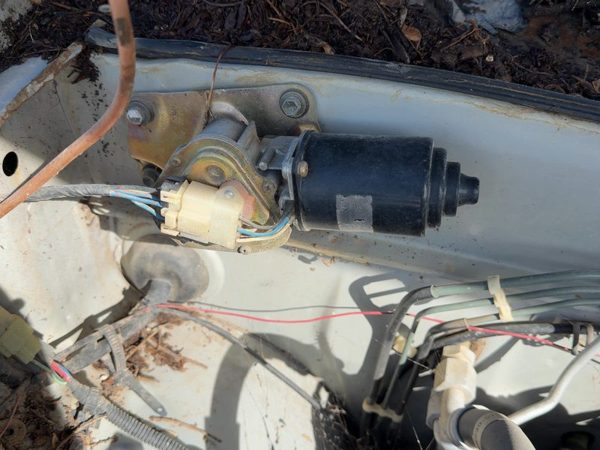 1988-1995 Isuzu Pup Windshield Wiper Motor Oem 4381018 — photo 1