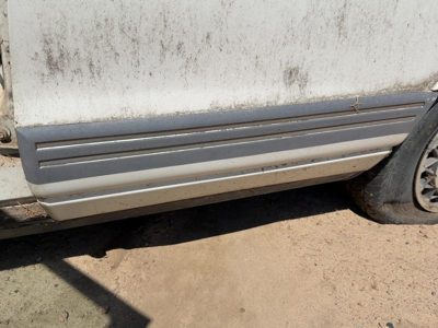 1992-1995 Olds Eighty Eight Driver Left Rear Moulding From Door Oem Back White