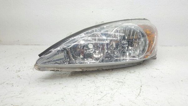 2002 Toyota Camry Headlamp Assembly LH Driver Left Head Light OEM Front Lamp — photo 1