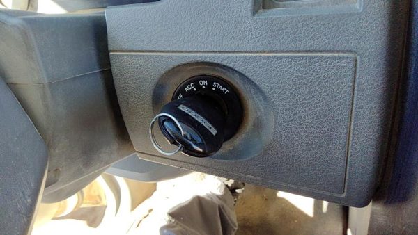 2008 Dodge Grand Caravan Ignition Switch Assembly With Key Complete Electrical — photo 3