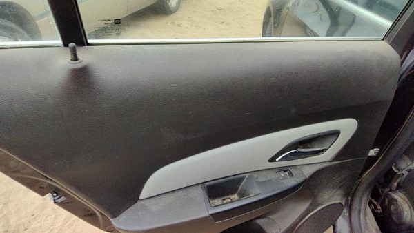 2011 LH Driver Left Rear Door Trim Panel With Switches Back Black Afb — photo 3